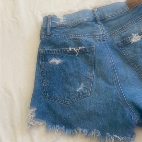 American Eagle  Denim Women Shorts - Picture 3 of 10